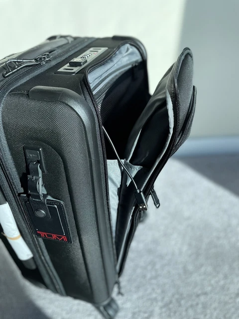 Brand NEW Tumi Alpha 3 Expandable 4 Wheeled Carry-On Black 117154-1041 8