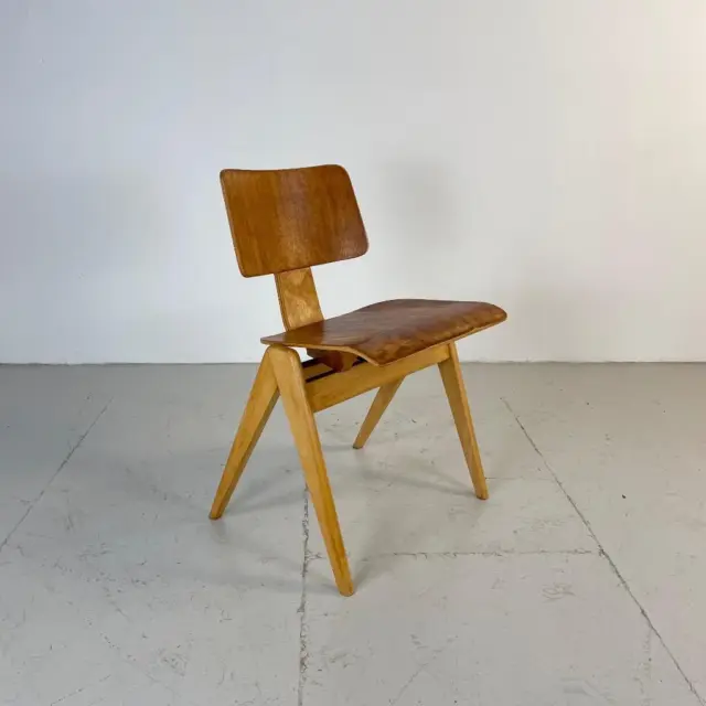 Midcentury Moulded Plywood Stacking Chair Robin Day Hillestak #4148