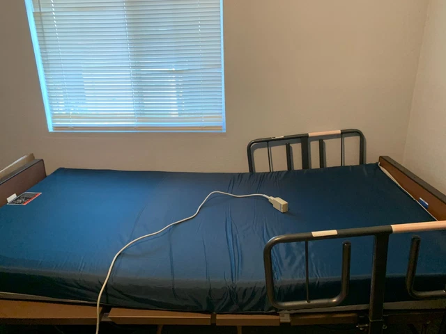 Used Medline Bariatric Full-Electric Hospital Bed