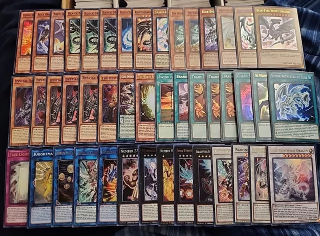 Mazo completo Yugioh 45 cartas ojos azules bistiales núcleo caos emperador azul