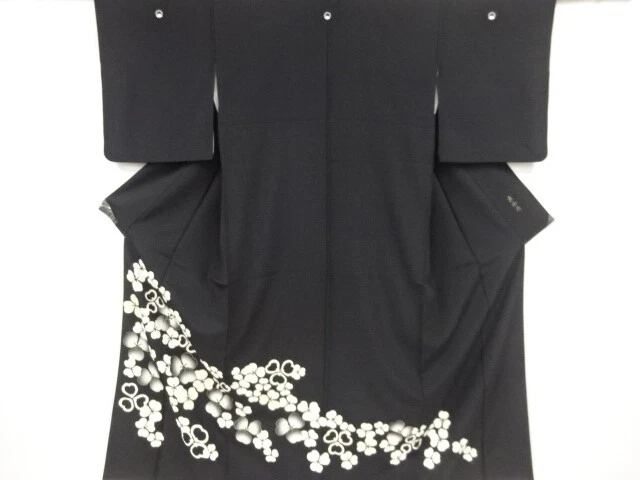 80953# Japanese Kimono / Tomesode / Flowers