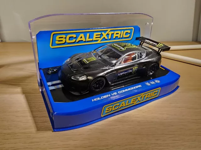 Scalextric C3082 Aston Martin DBR9 Pro Performance Kit Slot Car