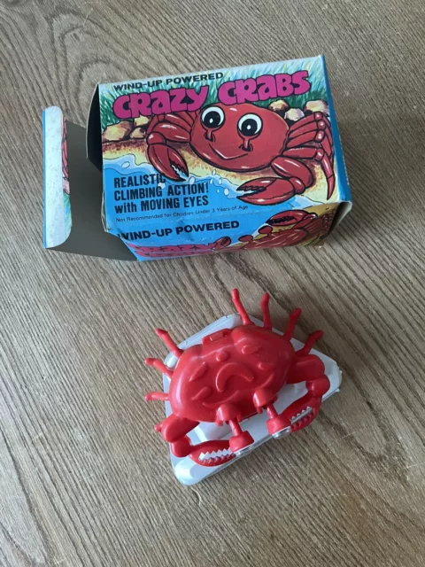 vintage Plastic WIND-UP RED CRAB 1970s, clean Works, Crazy Crabs Wind Up Powered