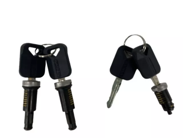 New OEM Volvo Truck 23054130 Door Lock & Ignition Cylinder Key Set