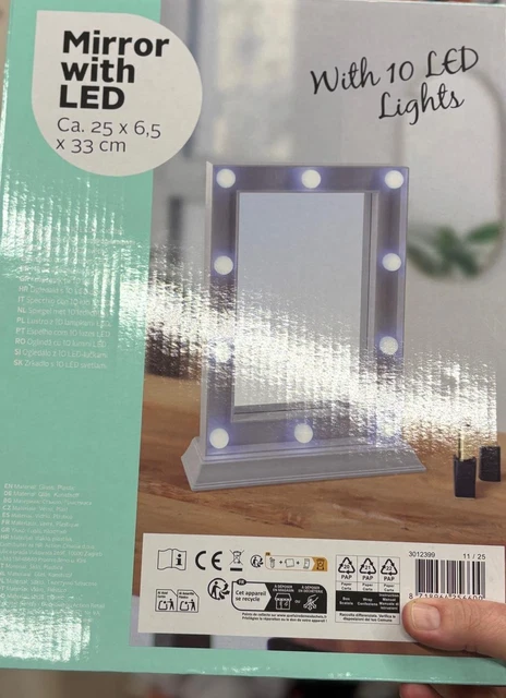 Miroir De Maquillage LED Double Face 10x Grossissant Pliable USB - 17,5x5,3x28,5 Cm