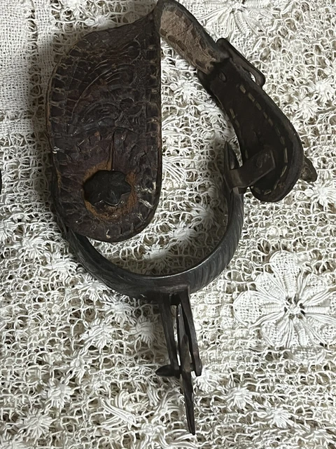 Antique Fine Pair Of Western Double Mounted Spurs Flower Conchos Tooled Leather! 3