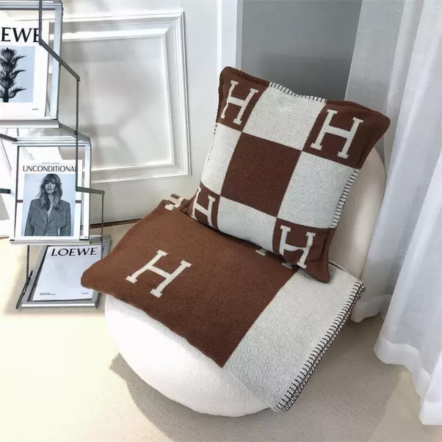 Cashmere Throw Pillow Wool Plaid Soft Warm Shawl Sofa Bedding Cushion Gift hot 3