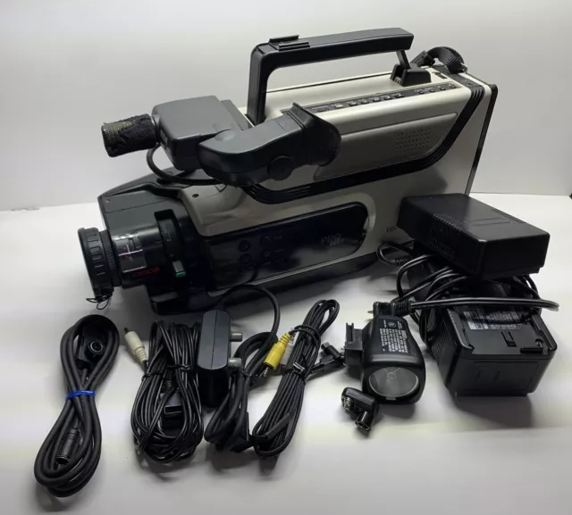 Vintage RCA Pro Edit Camcorder VHS movie video camera Model CC510 untested AS IS