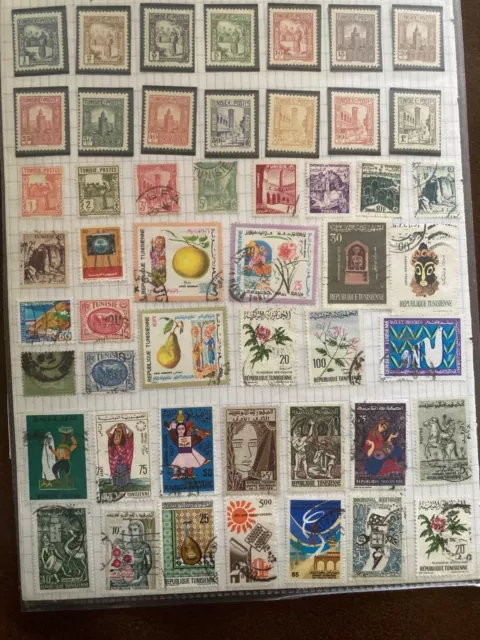 LOT DE 85 TIMBRES OBLITERES TUNISIE dont une série neuve de 14 timbres - lot 145