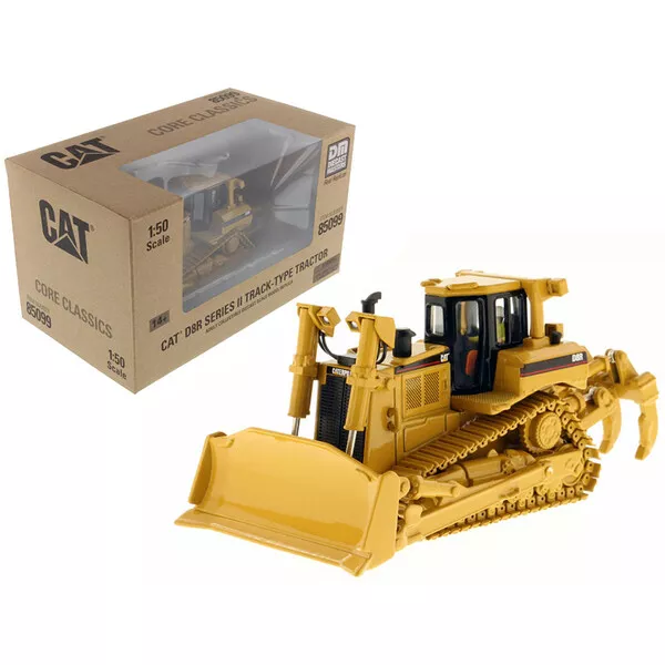 CAT Caterpillar D8R Series II 1/50 Diecast Masters Track Type Tractor w Operator