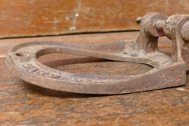 Vintage Antique HHF & Co Harvard IL Cast Iron Horseshoe Style Barn Door Hinges 12