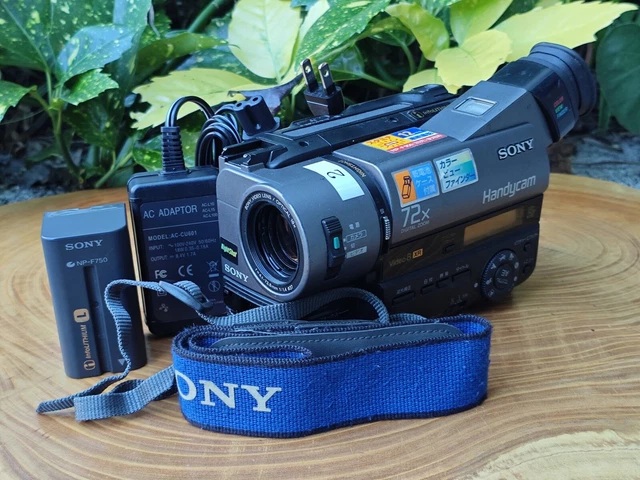 SONY CCD-TR280 VIDEO8 8mm Camcorder Digital Video Camera Handycam