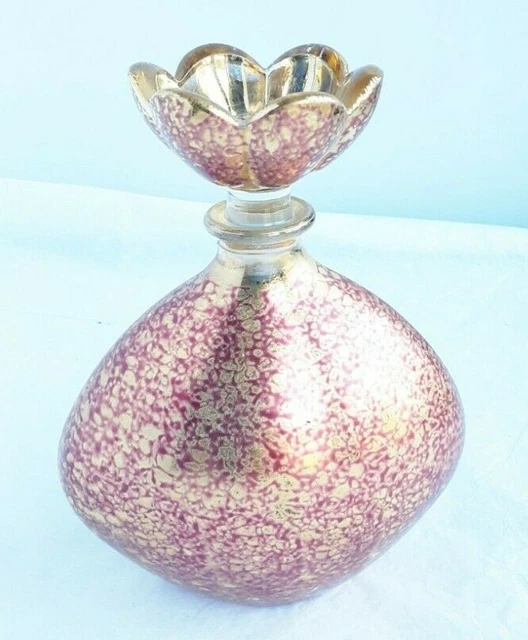 flacon vintage en verre bouchon en fleur 3D couleur or et grenat