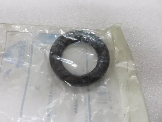 R46 Genuine Sierra Marine 18-0266 Oil Seal OEM New Factory Boat Parts