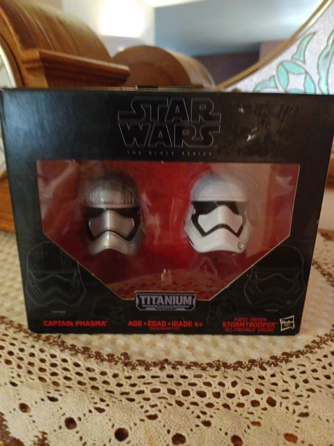 Star Wars The Black Series Titanium Mini Helmets 02 Captain Phasma Stormtrooper