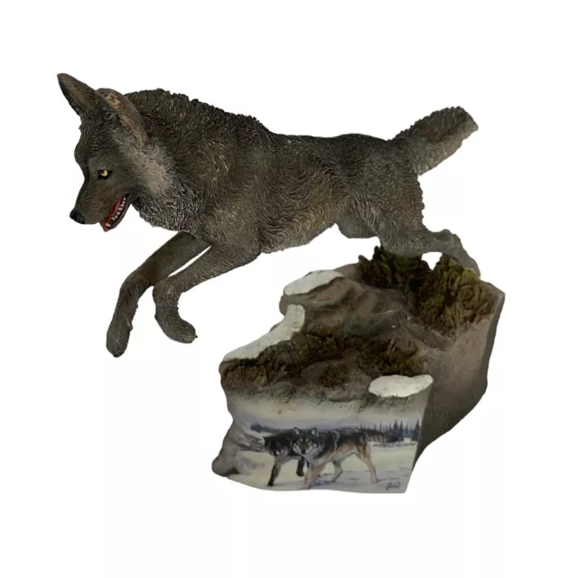 Bradford Exchange Legends of the Pack Protector of the Pack Wolf Sculpture Agnew