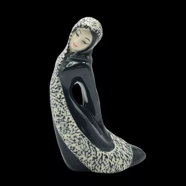 Vtg. 1950s Ceramic Arts Studio Blythe MCM Lady Figurine 6” Vtg. 1950s Ceramic Arts Studio Blythe MCM Lady Figurine 6”