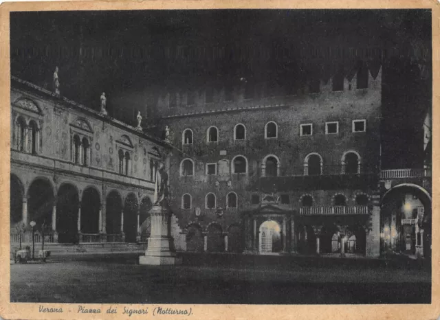 Al13-40C) Verona Piazza Dei Signori Notturno