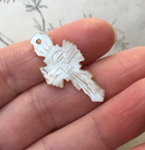 Small Cross Antique Mother-of-Pearl Xixè - Rosary Mother of Pearl 19thC