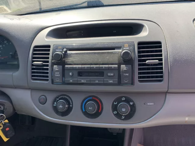 Radio CD Player TOYOTA CAMRY 02 03 04