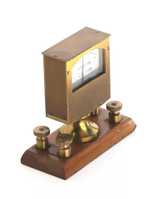 Antique Scientific Gauge in beautiful metal Case with two faces indicator.