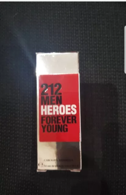 CAROLINA HERRERA MEN heroes forever young Perfume Miniature 7ml BNIB 🎁 ...