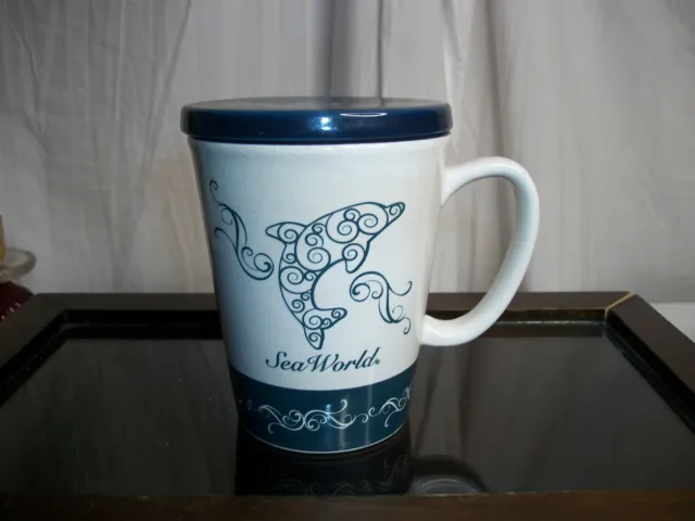 SeaWorld Coffee or Tea Mug Lidded, Dolphin, Blue and White