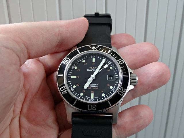 MONTRE AUTOMATIQUE GLYCINE Combat Sub GL0087 EUR 475,00 PicClick FR