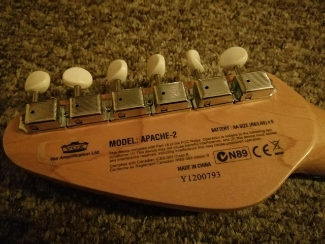 Vox Apache 2 electric guitar 2