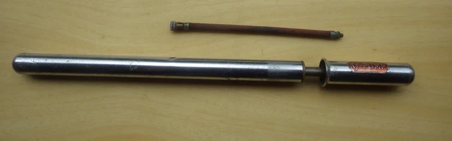 Pompe à Vélo Ancienne - Marque KY-PUMP - Occasion En Bon état