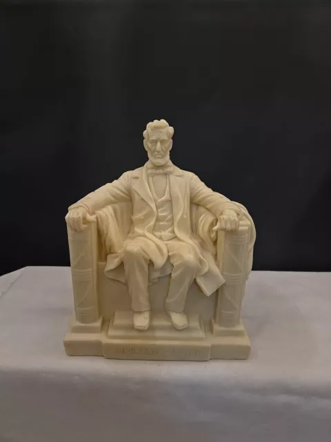 Vintage Resin Lincoln Memorial Statue Home Decor 💎💎💎💎💎