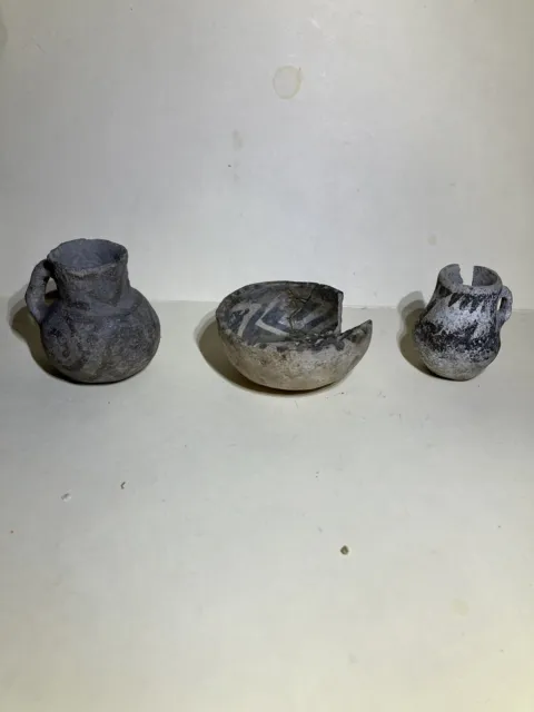 Anasazi Pottery.  Black and white miniature bowl with two miniature pitchers