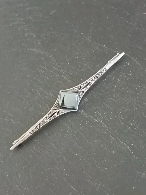 Broche argent, épingle hématite Art Déco - Montres & Bijoux Broche argent, épingle hématite Art Déco - Montres & Bijoux