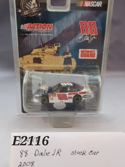 Miniature Dale Earnhardt Jr #88 Garde Nationale 2008 Impala SS 1:24 Action RCCA