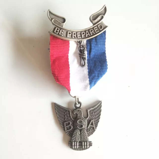 BSA Boy Scouts of America  Eagle Scout Medal pin