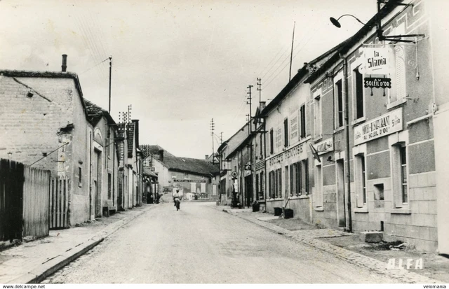 11339 cpsm 51 Condé sur Marne - Rue de Chalons