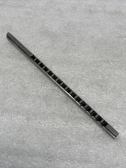 4mm-B-1 Dumont HSS Keyway Broach, Metric, 6 3/4”