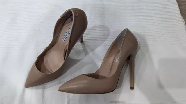 Tony Bianco - 'Leola' - Nude Capretto Leather Heels  - Size 9