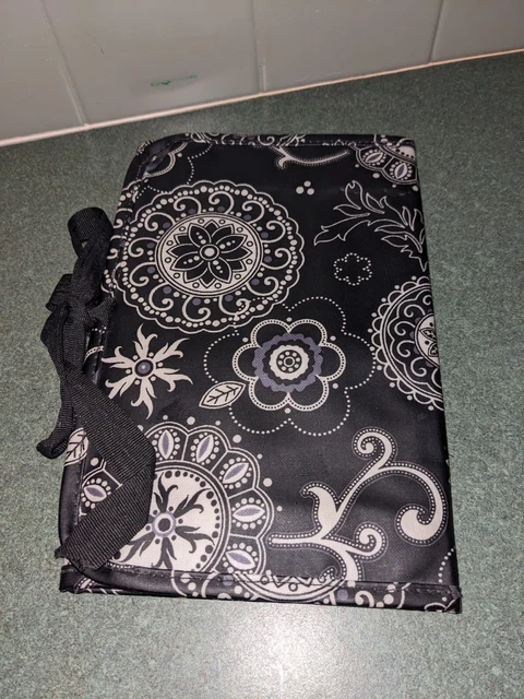 Thirty One Memo Pad Fold And Go Organizer Tie up closure Pockets Thirty One Memo Pad Fold And Go Organizer Tie up closure Pockets