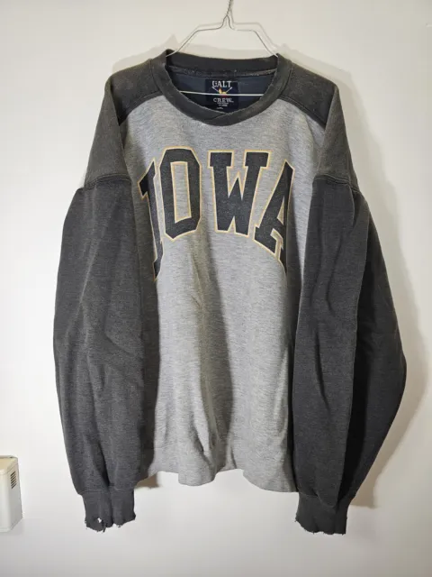 DISTRESSED Vintage 90s Iowa State University Hawkeyes Crewneck Sweatshirt Sz XL