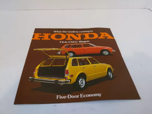 1975 Honda Civic CVCC Wagon Sales Brochure Folder Five-Door Economy Car