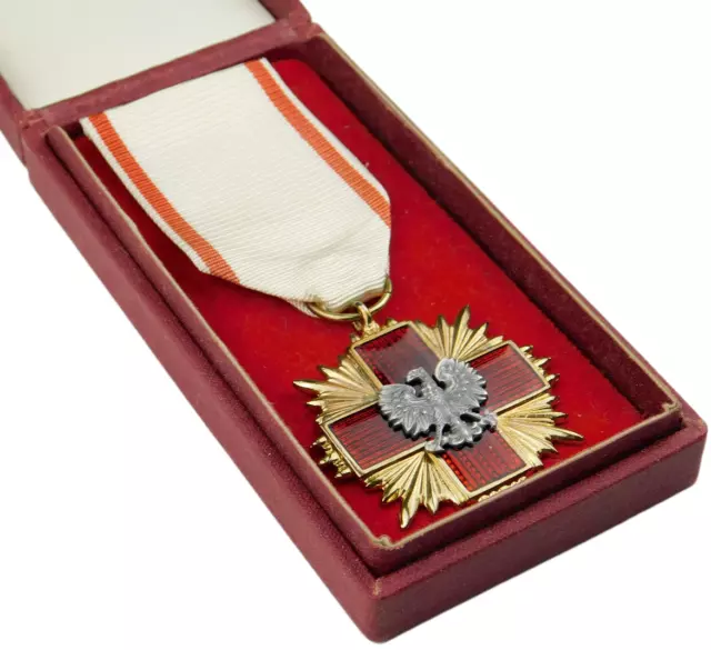 2419 Polish Red Cross Star With Eagle 1St Class Poland 3