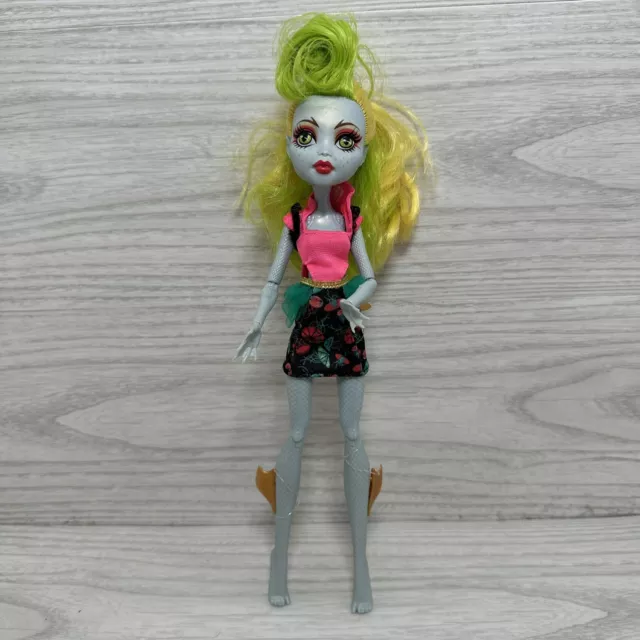 Monster High Freaky Fusions Lagoonafire Jinafire Doll  Retired