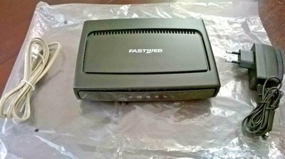 Modem ADSL Fastweb 7G Fast Easy Thomson WI-FI V1.1A F3 Imballato MAI APERTO 