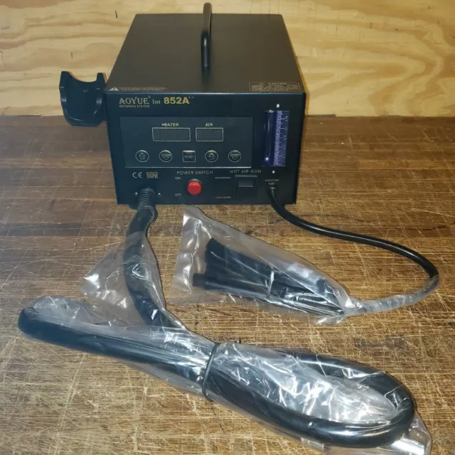 Aoyue 852A ++ SMD Digital Hot Air Soldering Station with Vacuum Pickup. open box
