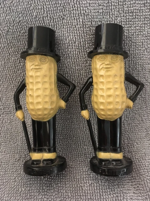 Planters Mr. Peanut Set Vintage Salt & Pepper Shakers ..Pyro Plastics