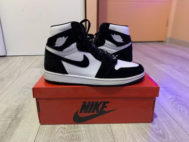 air jordan 1 noir et blanche taille 42 neuve