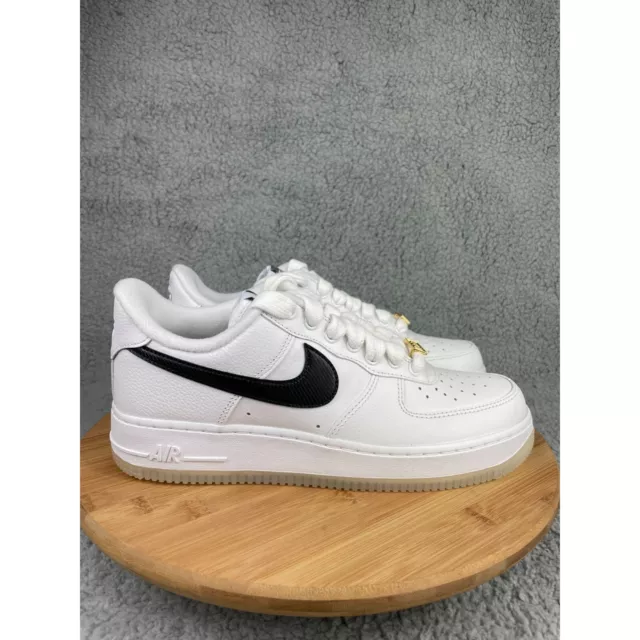 Nike Air Force 1 07 PRM Womens Size 10 White Origins Bronx Sneakers DX2305-100