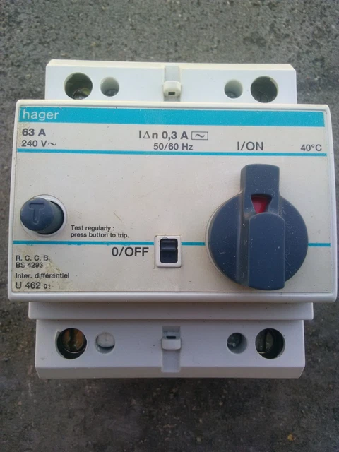 Interrupteur Différentiel Hager CD743F – 230V, 40A, 30mA, Type A – Occasion En Bon état