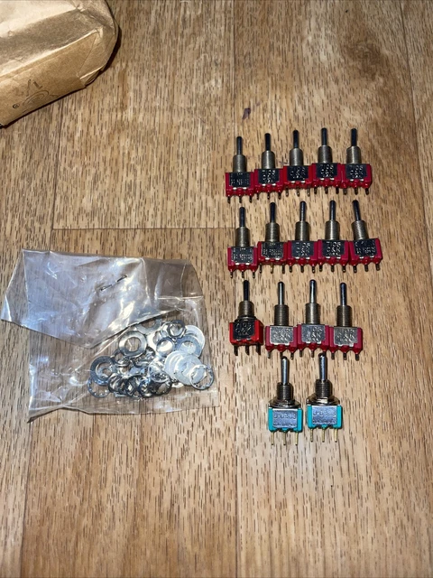 16 C&K Miniature Toggle Switch #7105 J-0903 And Washers